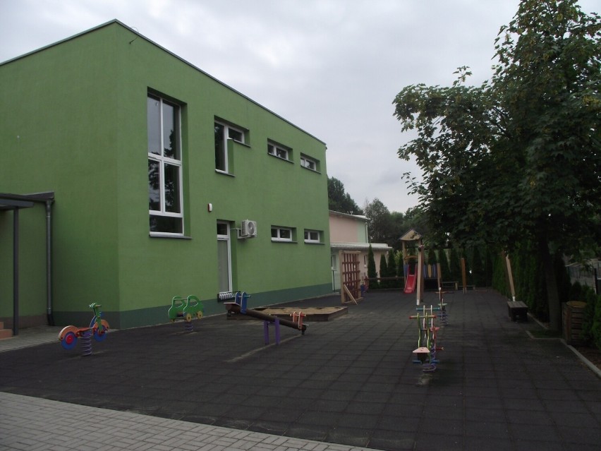 Budynek szkoły podstawowej w Przyprostyni, czeka kolejna...