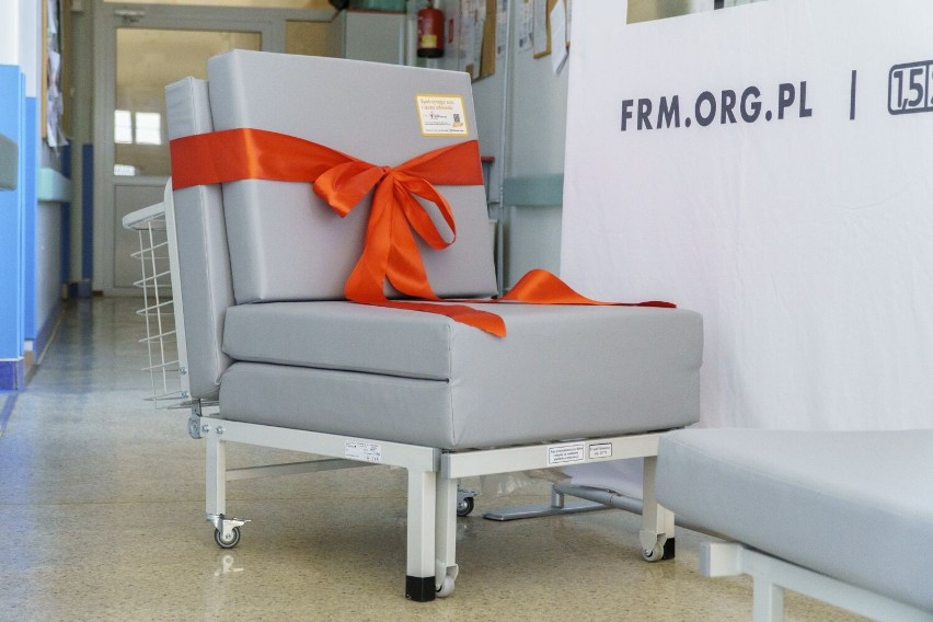 Szpital w Giżycku otrzymał łóżka dla rodziców