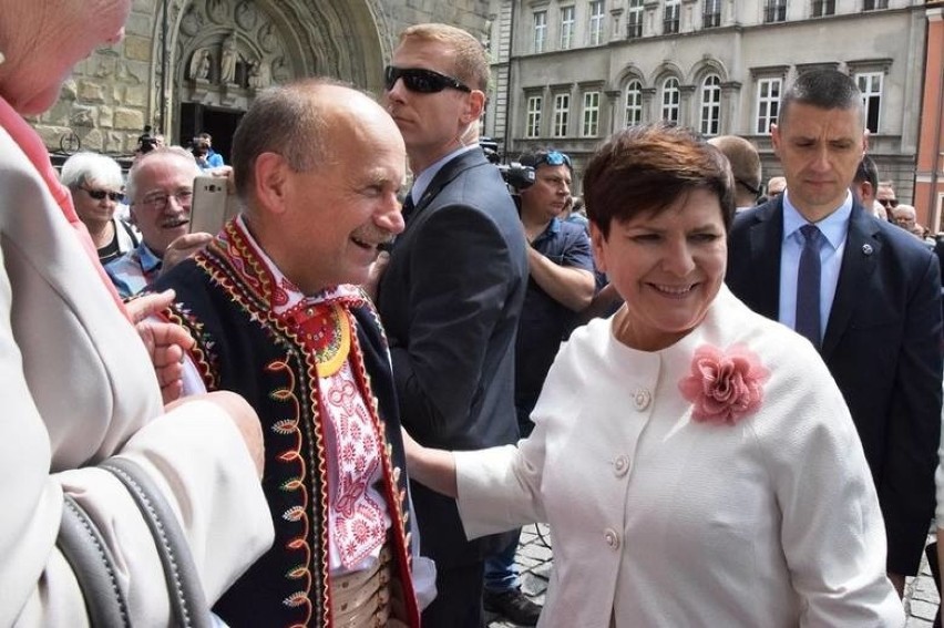 Święcenia kapłańskie syna Beaty Szydło, Tymoteusza Szydło...