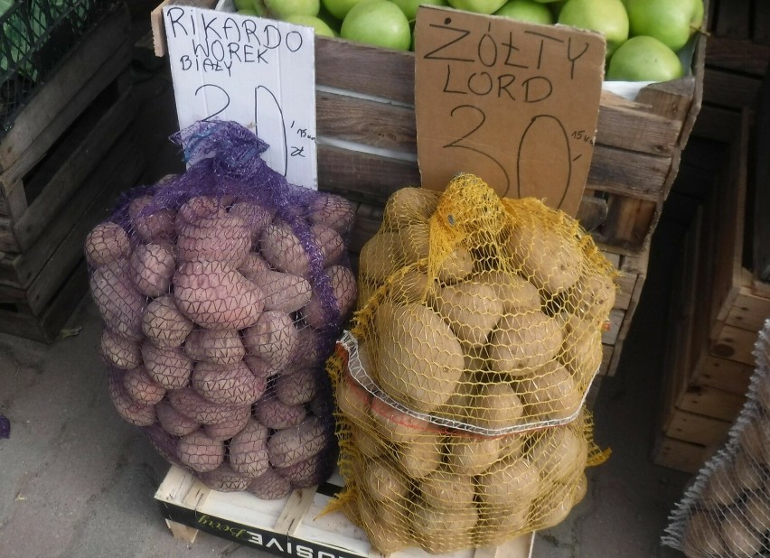 Worek ziemniaków (15 kilogramów) kosztował 30złotych