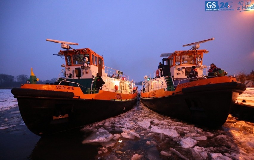 Jak lodołamacze rozbijały lód na Odrze [zdjęcia, wideo] 