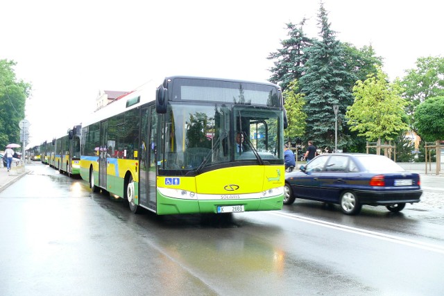 Osiem nowych autobusów dojechało już do Bełchatowa