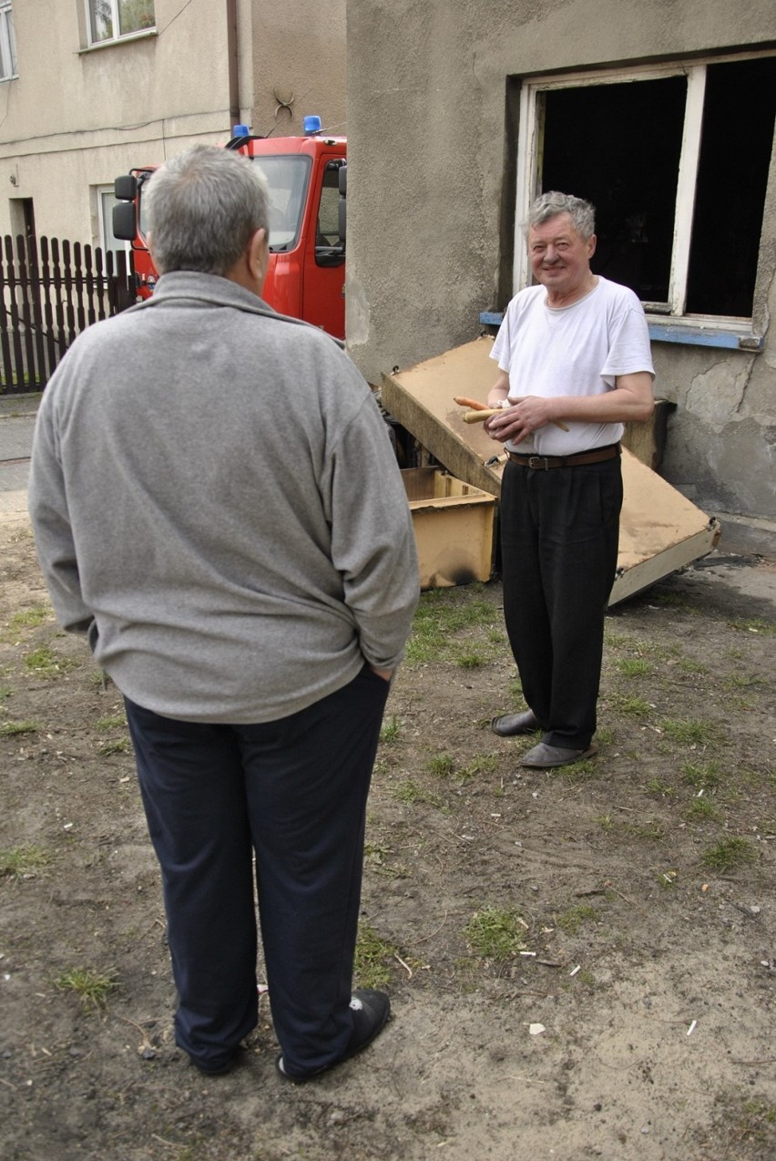 Pożar mieszkania przy ulicy Szerokiej w Zawierciu.