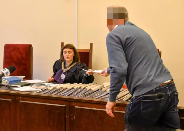 W piątek 22.11.2019 r. w Gdańsku rozpoczął się proces operatora kładki na Ołowiankę