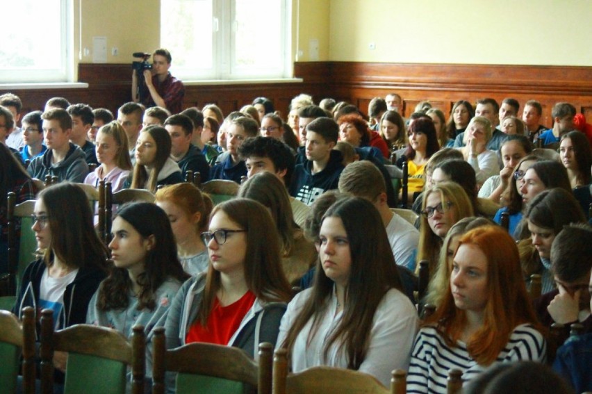 Proekologiczna konferencja w I Liceum Ogólnokształcącym w Krotoszynie [ZDJĘCIA]