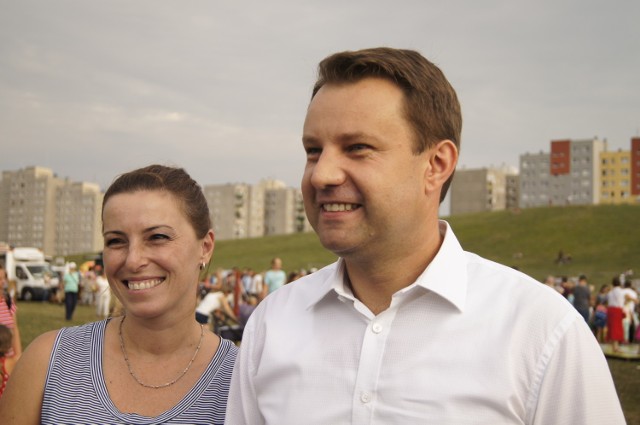 Arkadiusz Wiśniewski poinformował o tym, że będzie walczył o reelekcję z żoną u boku