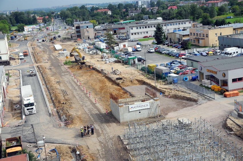 40-metrowa podpora estakady widoczna od strony ul. Lipskiej