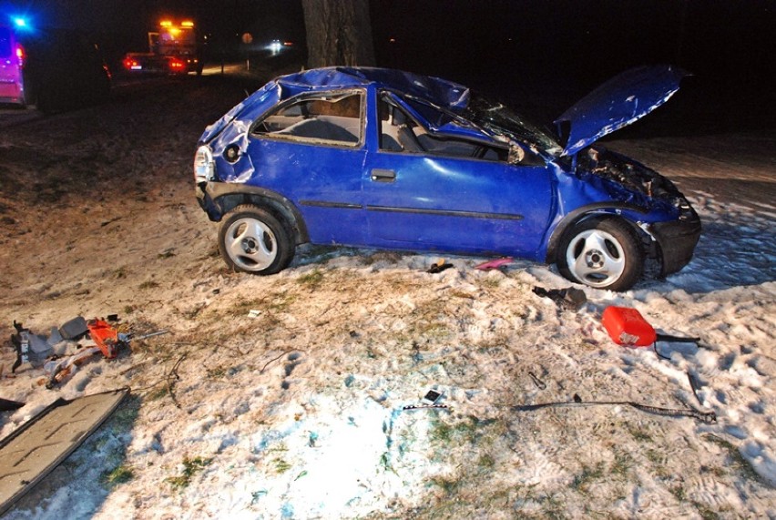 Wypadek w Wielgłowach - 4 osoby ranne, a kierowca pijany i bez prawa jazdy