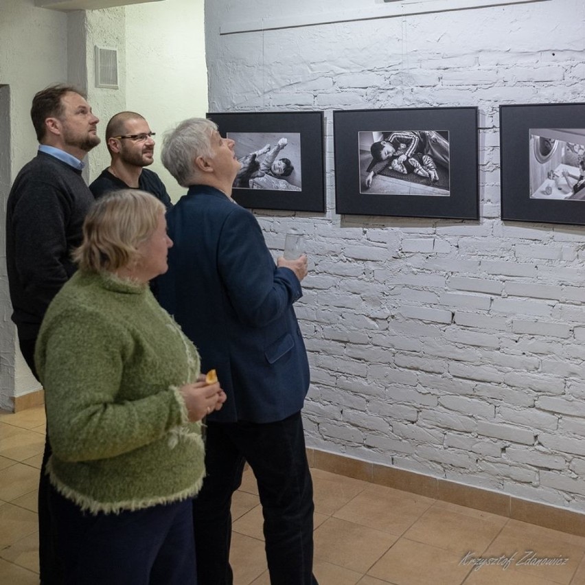 W galerii Domu Kultury Idalin otwarto nową wystawę...