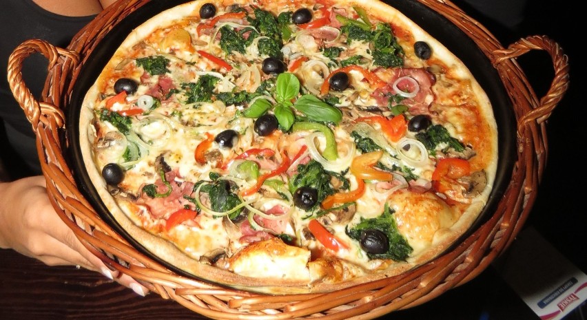 Italian Pizza - ul. Gałczyńskiego 17, Bolesławiec