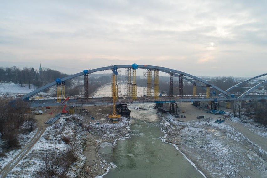 Nowy most heleński w budowie. Zobacz zdjęcia z lotu ptaka