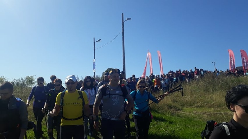 Zaczęło się! Mają 67 i 137 km do przejścia! To nie byle jaka impreza! [ZDJĘCIA]