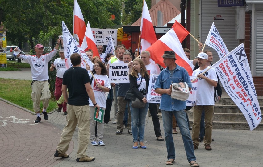 Odbył się marsz referendalny "Tak dla JOW" w Malborku. Zobacz film i zdjęcia