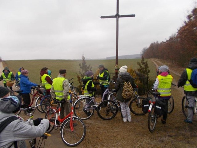 Wyruszono na wyprawę na rowerach.