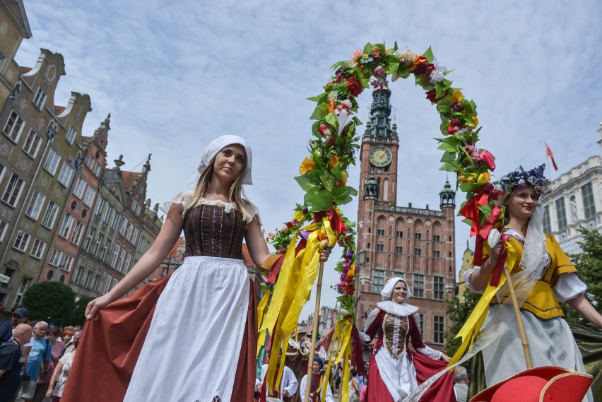 Kupcy rządzą Gdańskiem. Wystartował jarmark świętego...