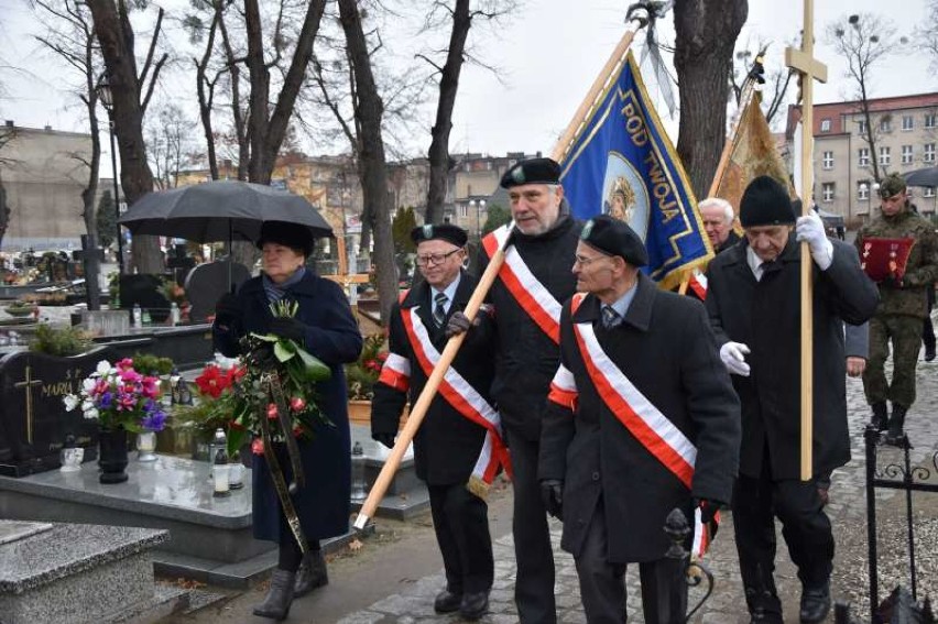Ostrów Wielkopolski pożegnał Tadeusza Fudałę. Zasłużony weteran spoczął na Starym Cmentarzu