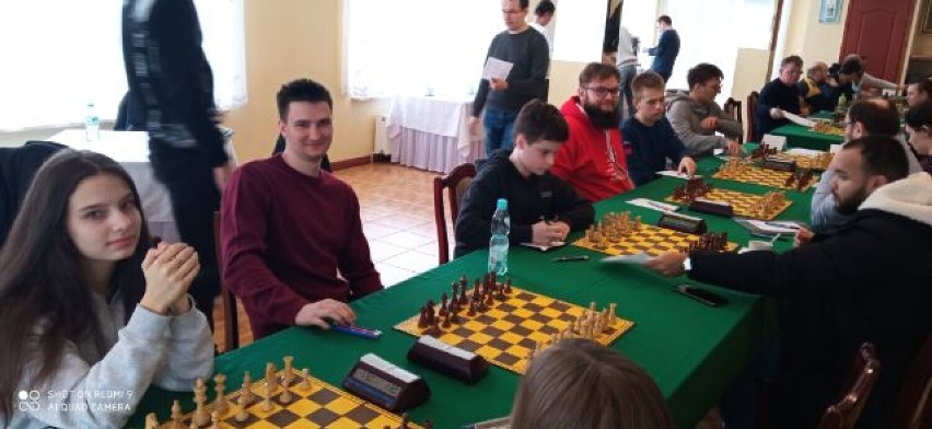 Kaliscy szachiści liderami Wielkopolskiej Ligi Seniorów