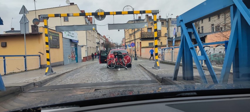 Bramownica w Obornikach vs rower. Kto wygrał dzisiejsze starcie?