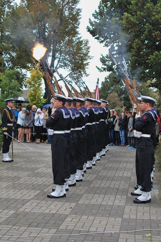 Obchody 74. rocznicy zakończenia walk w obronie Kępy Oksywskiej. Fot. P. Leoniak (MW RP)