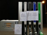Ogromne kolejki na stacjach benzynowych i fałszywe informacje o braku paliwa. Obajtek: dostawy paliw są w pełni zabezpieczone