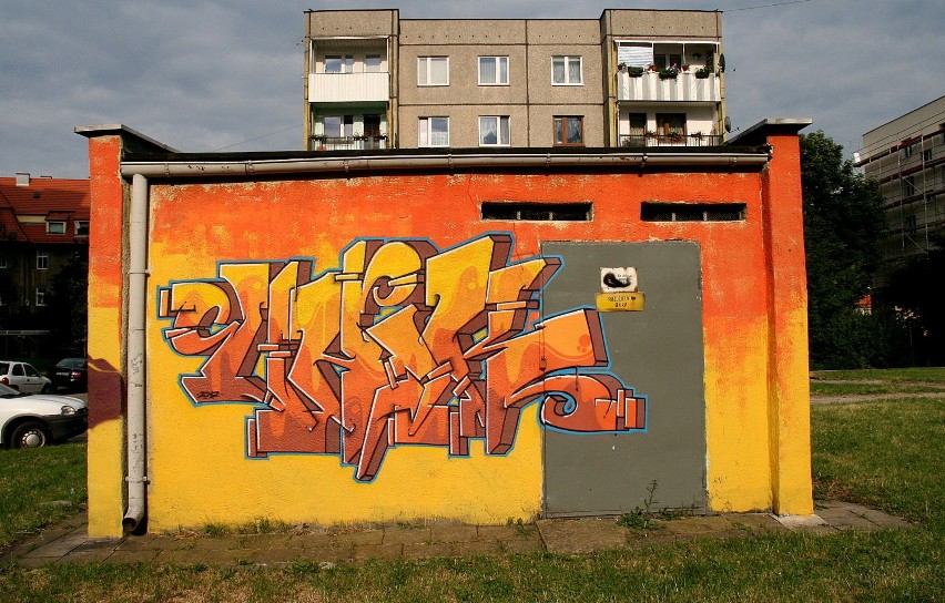 Zielonogórskie graffiti - stacja transformatorowa przy ul. 1 Maja