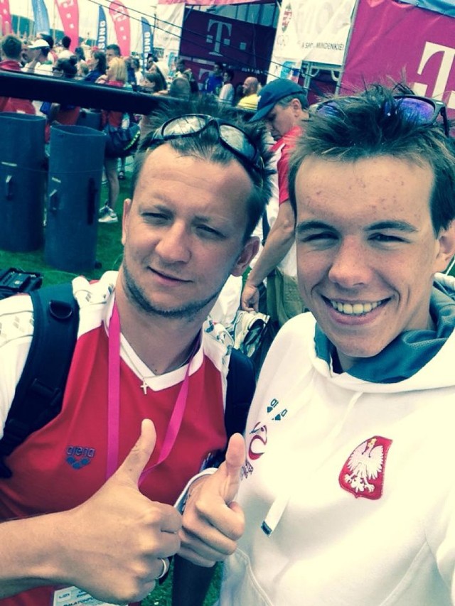 Janek ze swoim trenerem Michałem Kaznowskim