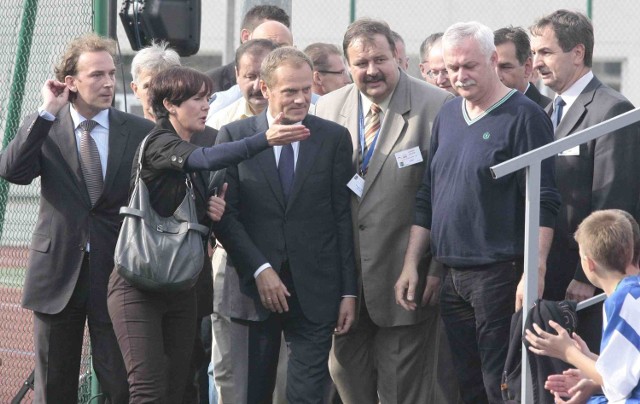 Premier Donald Tusk będzie na moście ok. godz. 15