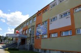 Szkoła Podstawowa numer 7 w Stalowej Woli będzie dostosowana dla osób niepełnosprawnych, otrzyma hale gimnastyczną. Zobacz zdjęcia