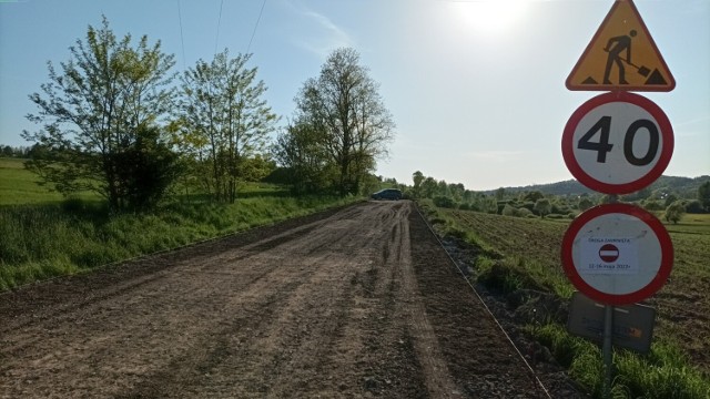 Utrudnienia związane z przebudową 1,4-kilometrowego odcinka drogi w powicie bocheńskim trwają już od kilku tygodni