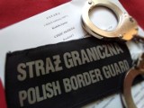 Nielegalni imigranci w Bielsku-Białej. Busem podróżowało 26 osób pochodzenia syryjskiego. Akcja Straży Granicznej na S1 zakończona sukcesem