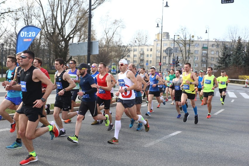 14. PZU Półmaraton Warszawski. Sezon biegowy oficjalnie rozpoczęty. Zobacz zdjęcia uczestników [GALERIA cz. 2]