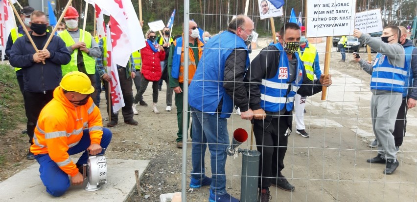 Pracownicy świnoujskiej stoczni nie godzą się na obecną...