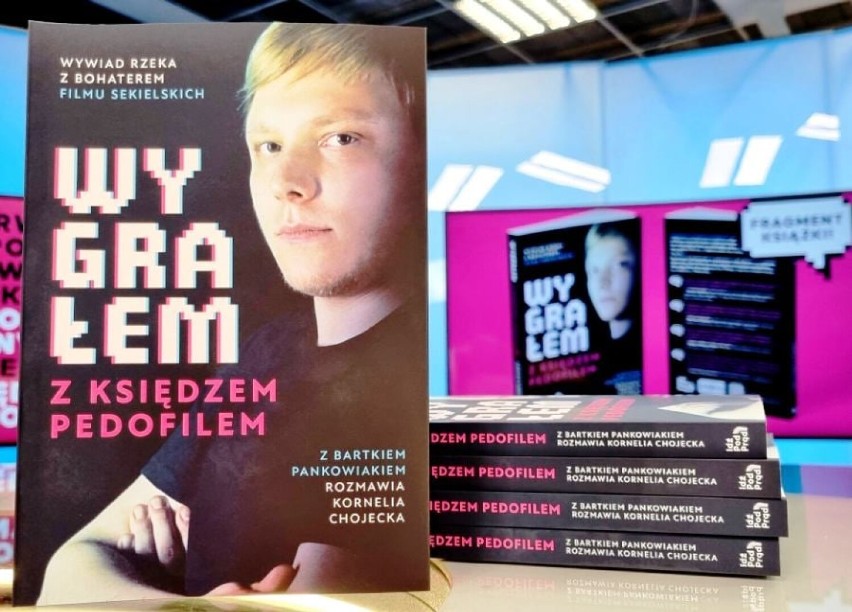 Dziś premiera książki "Wygrałem z księdzem pedofilem", czyli rozmowa rzeka z pokrzywdzonym przez księdza Arkadiusz H. - Bartłomiejem Pankowiakiem