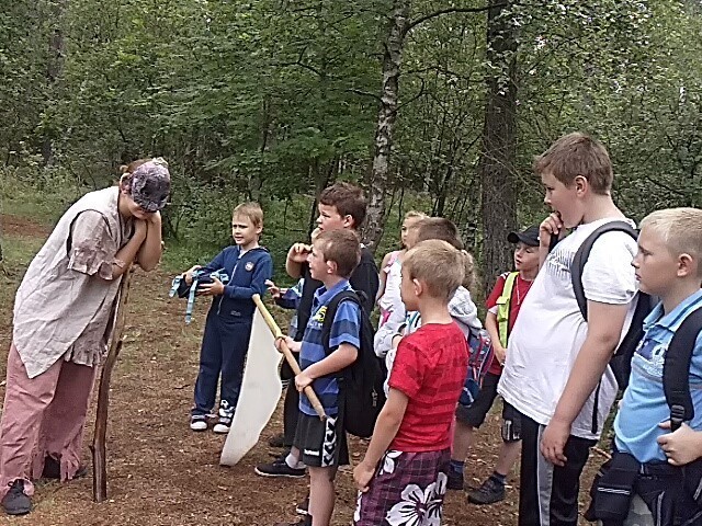 Dzieci ze Smardzewa w Sierakowie Sławieńskim