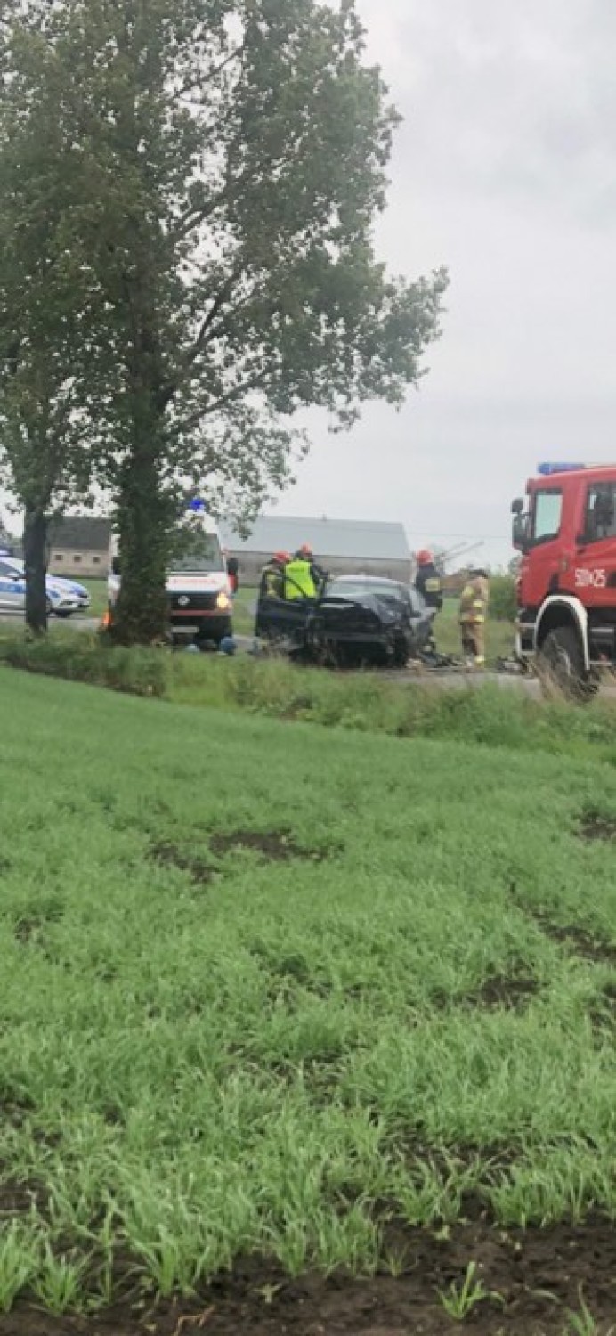 Tragiczny wypadek w regionie. Nie żyje kierowca