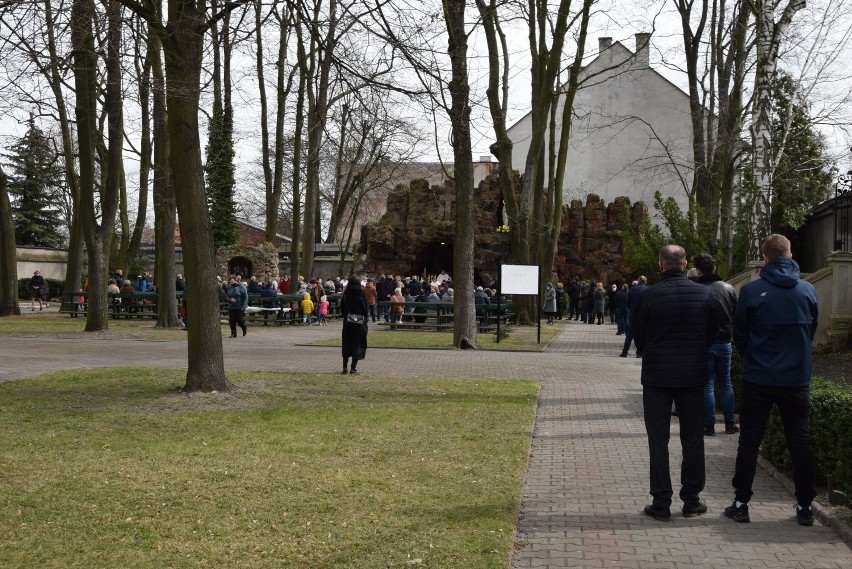 Wielkanoc 2021 w Wieluniu. Poniedziałek Wielkanocny w...