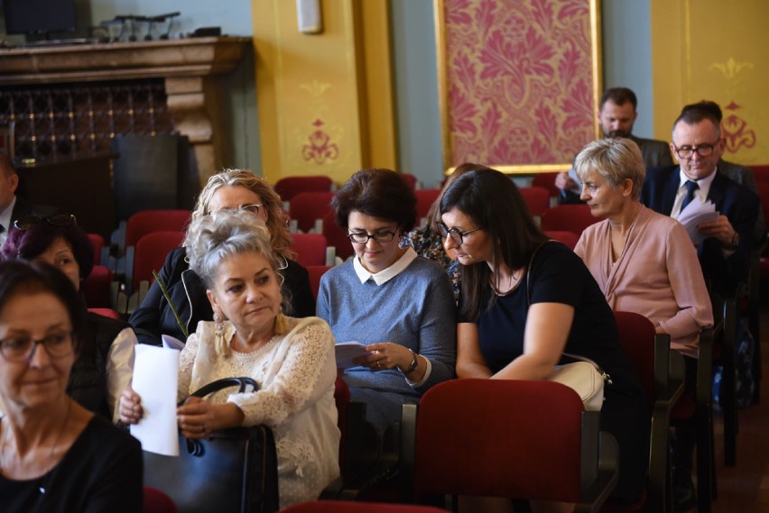 Toruń. Wręczenie nagród z okazji Dnia Nauczyciela. Zobaczcie zdjęcia!