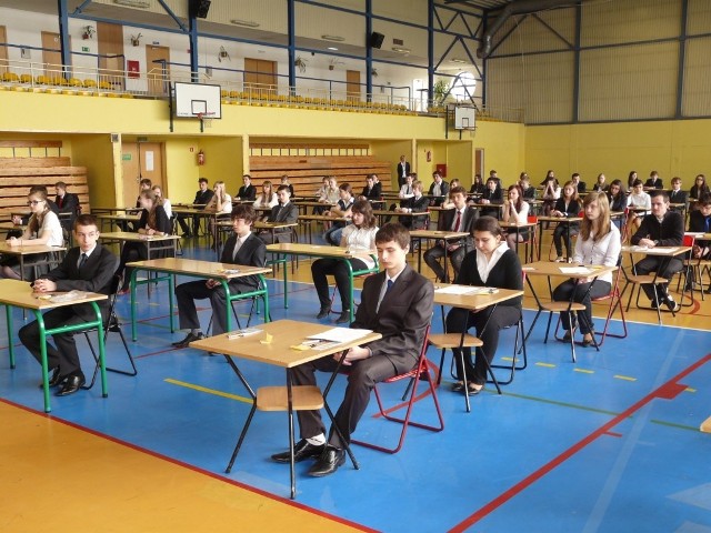 Do egzaminu gimnazjalnego przystąpiło także 97 uczniów z PG 5 w Zespole Szkolno-Gimnazjalnym nr 4 w Radomsku