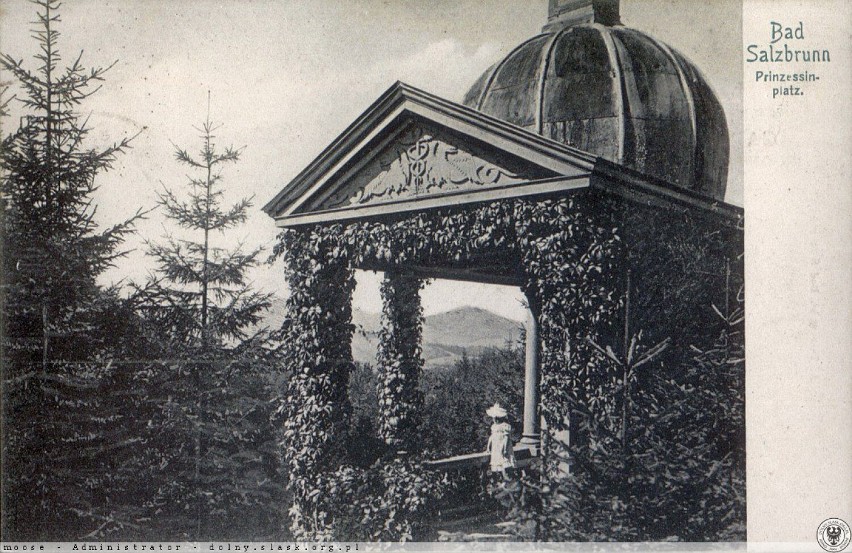 1914 - 1921. Punkt widokowy Plac Księżniczek z pawilonem....