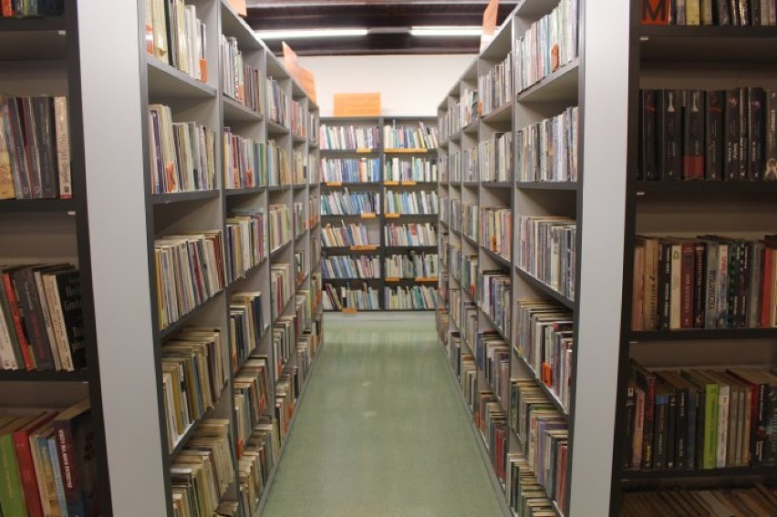 Dąbie: Wyremontowana biblioteka oficjalnie otwarta