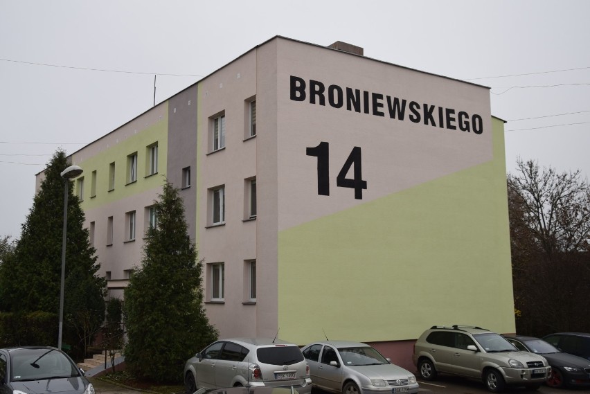 Miejsce 10.
Blok przy ul. Broniewskiego - zadłużenie 8...