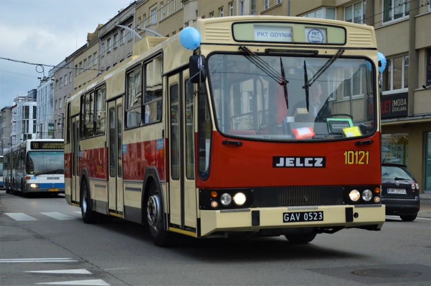 Parada gdyńskich autobusów i trolejbusów ZDJĘCIA