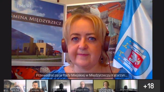 28 kwietnia miała miejsce pierwsza sesja online rady miejskiej w Międzyrzeczu