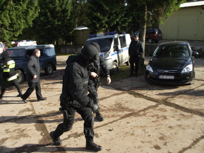 Boguszów-Gorce: Terroryści opanowali wyciąg kanapowy na Dzikowcu (zdjęcia i film)