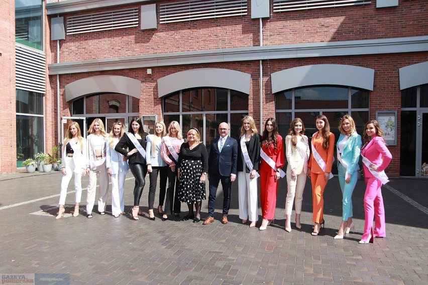 Finalistki Miss Polonia 2021 zaprezentowały się w Centrum...