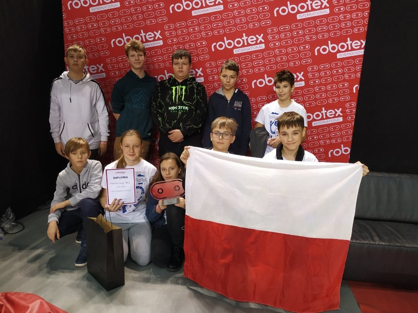 Sukces uczniów z gminy Pruszcz Gdański na festiwalu robotyki - Robotex International w Tallinie