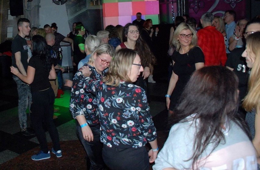 Imprezy taneczne w inowrocławskiej Kropie [zdjęcia]