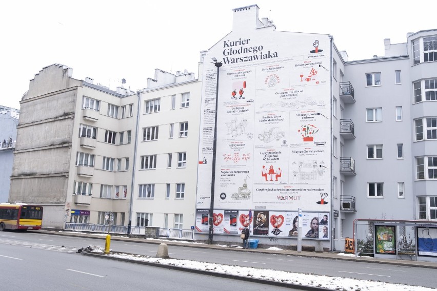 Jak wielka gazeta z ogłoszeniami od lokalnych knajp. W Warszawie powstał wyjątkowy mural wspierający branżę gastro