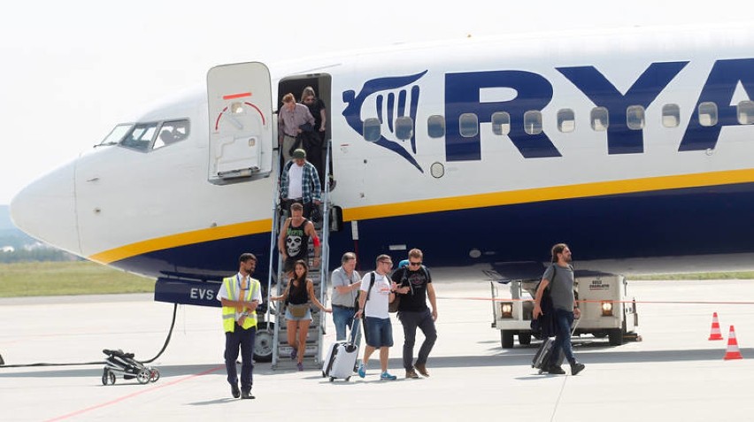 Ryanair wraca na trasę Goleniów - Kraków. Pierwsze loty w maju, po ile bilety?