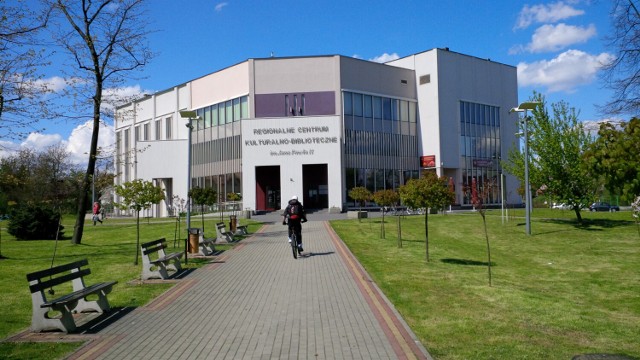 Regionalne Centrum Kulturalno-Biblioteczne im. Jana Pawła II w Brzesku,
